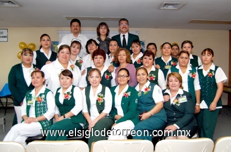 10012009
Personal de enfermería de la Clínica No. 66 del IMSS, en el festejo realizado en su honor con motivo del pasado Día de la Enfermera