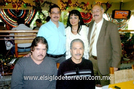 07012009
Francisco Dorantes, Celsa López, Arnulfo Albres, Juan Salinas y Eduardo Mayet