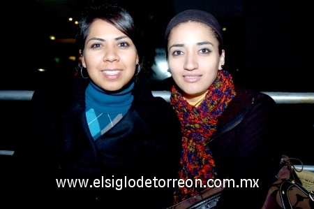 08012009
Conchita y Jessica Ávalos