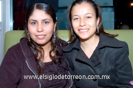 08012009
Consuelo Rodríguez y Nury Odette