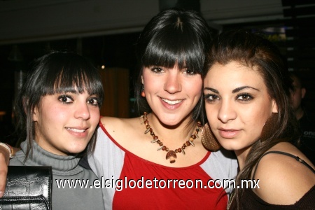 13012008
Karime Badin, Ana Araujo y Alejandra García.