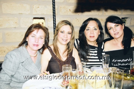 Verónica de la Garza, Rosalba Ruiz, Noemí Zeron y Rosario de la Garza.