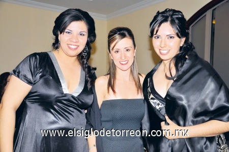 Ana Luisa Amador, Ale Zarzosa y Carolina Conchas.