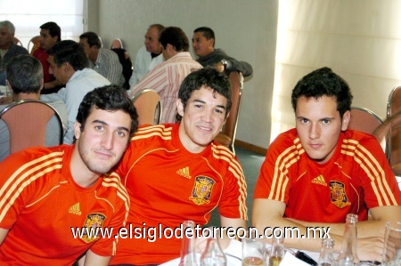 08012009
Eduardo Sáenz, Tomás Rebollo y Érick Cohen