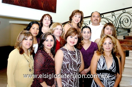 14012009
Romelia Vélez, Nancy Cruz, Marú Soto, Artemisa Moreno, Paula Robledo, Ernesto Frausto, Fátima Balderas, Adriana Licerio, Isela Moreno, Isabel Villa y Sandra Luz Sánchez