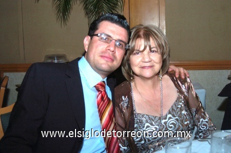 11012009
Moises Piña Vázquez y Carmen Vázquez.