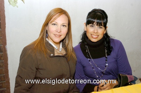 11012009
Carolina Bonilla y Karla Sánchez.