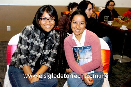 11012009
Diana González y Fabiola López.