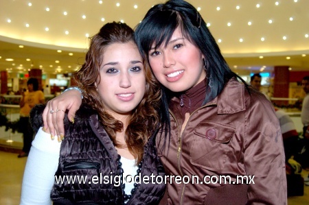 15012009
Selene Olvera y Priscila S. Sánchez.