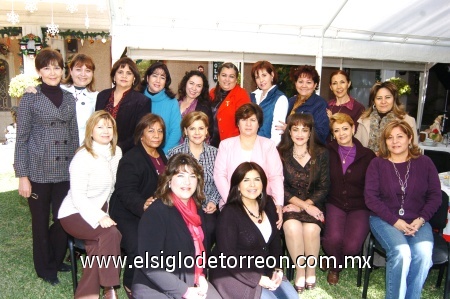26012008
Socias del Club de Jardinería Clivia en su reunión realizada la mañana del martes 20 de enero.