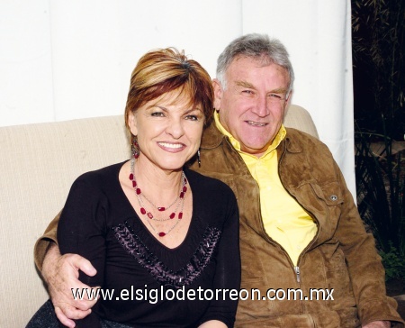 26012009
Vickie de Hamdan y Joaquín Hamdan.