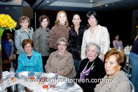 18012009
Gaby Lugo de Valdez, Tere Lugo de Hinojosa, Maritere Lugo de Téllez, Lita, Irene y Carmelita de Lugo, Amelia de Boehringer, Raquel de Porras y Tere Iglesias.