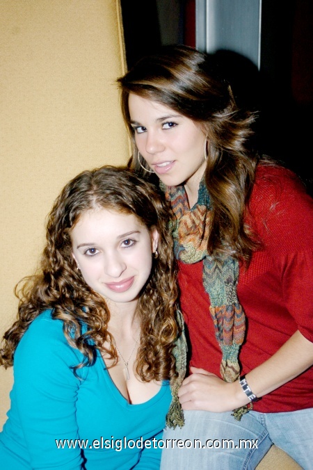18012009
Daniela Camacho y Mariana Torres.