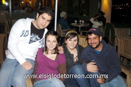 18012009
David Ogazón, Caro Villarreal, Idalí Civil y Marcelo Valdés.