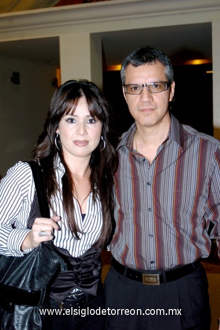 29012009
Olivia de Niño y Héctor Niño