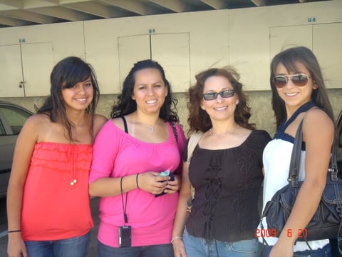 Dia del padre Adriana,Paulina,Lucy y Ana Karen Rodriguez en Huntington beach Ca