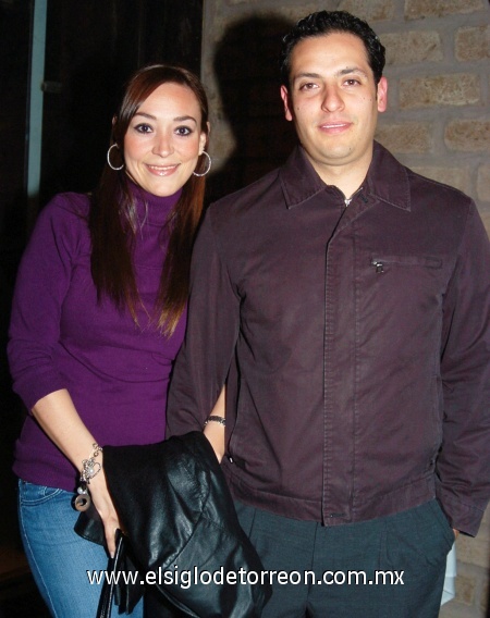 02022009 Ana y José Alonso.