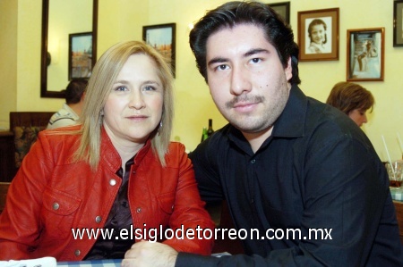 03022009 Alma Cereseres y Héctor Reyes.