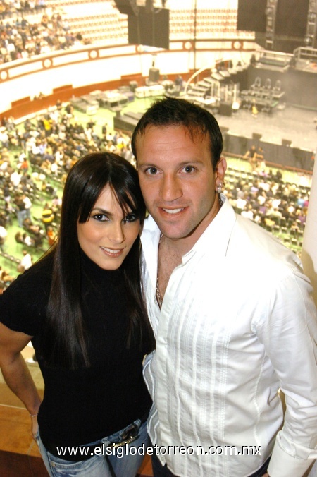 16022009 Marcela y Matías Vuoso.