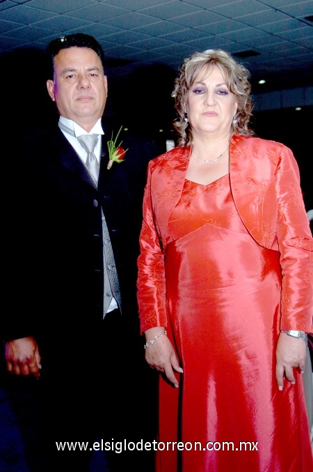 17022009 Javier Héctor Alarcón y Gerardina Hernández, papás de Javier Alarcón Hernández.