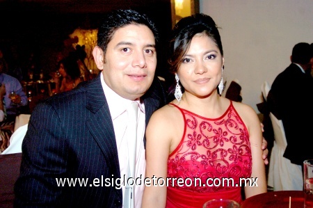 17022009 Alejandro Adriano y Briseida Benítez.