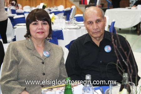 Gaby y Francisco Navarro.