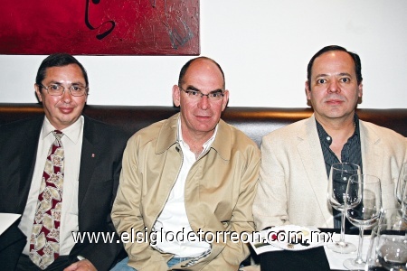 Mauricio Casas, Jesús García y Enrique Jiménez.