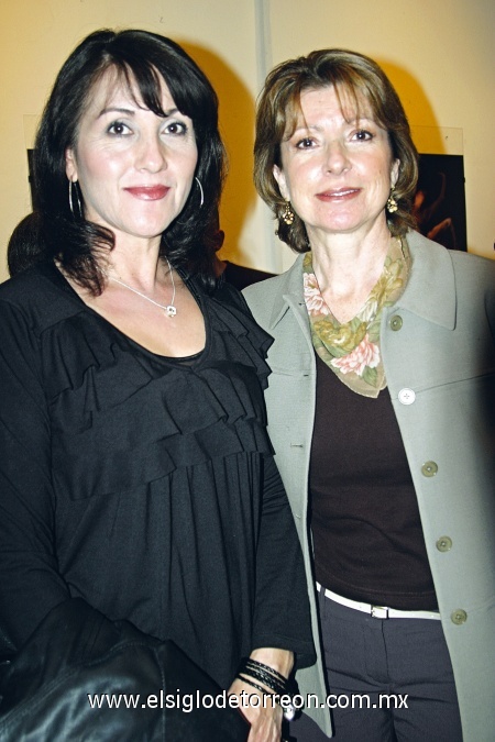 Gaby Barraza y Carmina González.