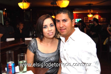28022009 Mirna Galindo y Oswaldo Quintero.