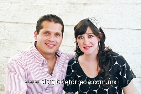 Gerardo Murra y Vicky Ibarguengoutia.