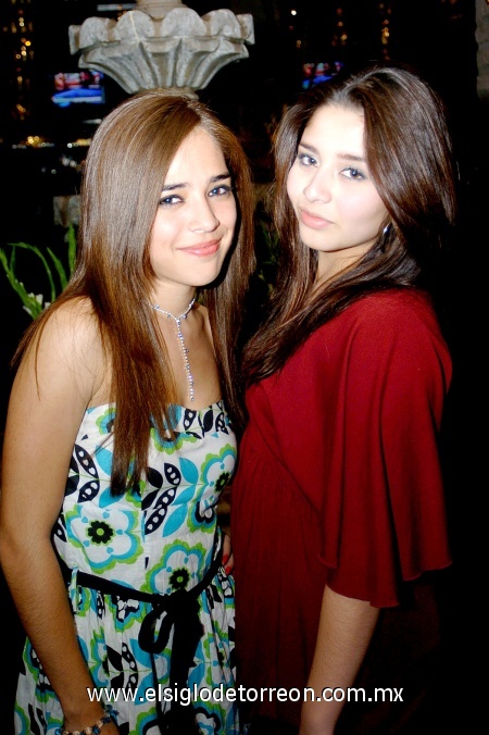 06032009 Mariana Torre y Karen Olague.