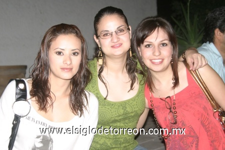 15032009 Cindy Ruiz, Teresa Figueroa y Cecy Zamora.