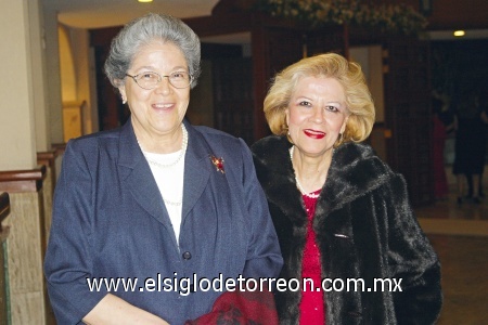 Margarita Bañuelos y Lulú Bañuelos.
