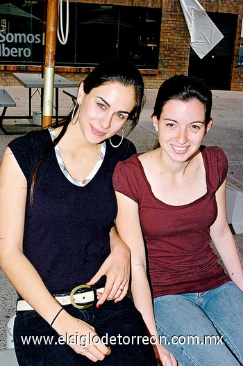 29032009 Daniela Sesma y Mónica Salas.