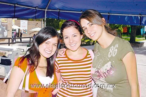 30032009 Daniela Mondragón, Cinthya Solorio y Claudia Murra.