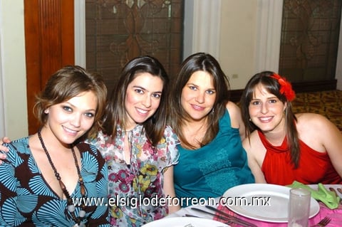 28032009 Cristina, Gabriela, Loris y Meche.