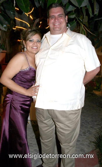 02042009 Éricka Elizabeth Mejía Sánchez y Juan Antonio.