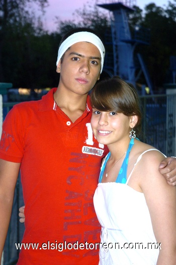 06042009 Salvador Cruz y Viviana Padilla.