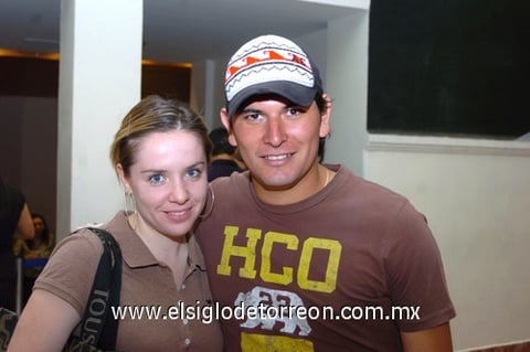 06042009 Érika Gama y Francisco Santibañez.