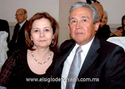07042009 Marcela de Fuentes y José Manuel Fuentes.