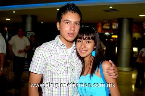 12042009 Gerardo Sandoval Carrillo y Karen Celeste Espeleta de la Torre.