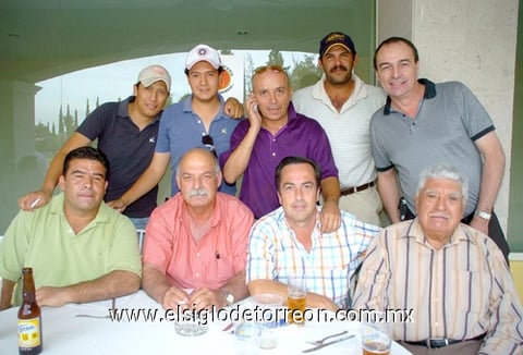 12042009 Conviven. Miguel Cano, Víctor Chaúl, Miguel Sánchez, Ricardo Gamboa, Juan Hernández, Eliu Santiago, Osmar Cuéllar, Javier Ceniceros y Emilio Murra.