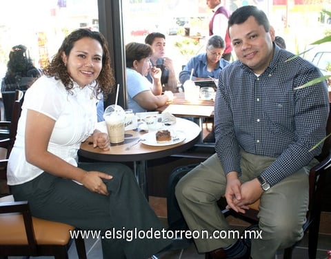 16042009 Liliana Álvarez y Marcos Campos. EL SIGLO DE TORREÓN/JAIME DE LARA
