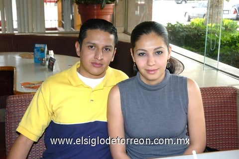 17042009 Omar Chacón y Guadalupe Agüero.
