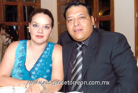 21042009 Úrsula Escalom y Jaime Tovilla.