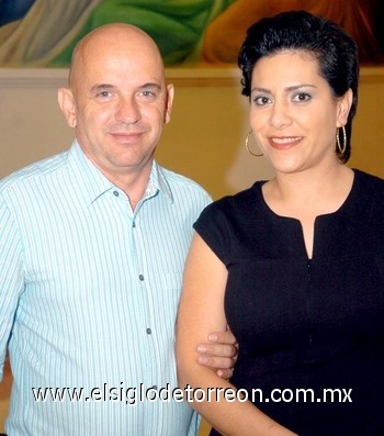 23042009 Ivette y Manolo. Juan Gerardo y Mary Carmen Ortiz Haro.