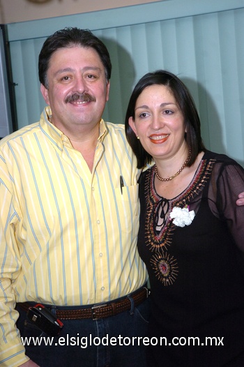 27042009 Juan José y Adriana Mendoza.  EL SIGLO DE TORREÓN / ÉRICK SOTOMAYOR