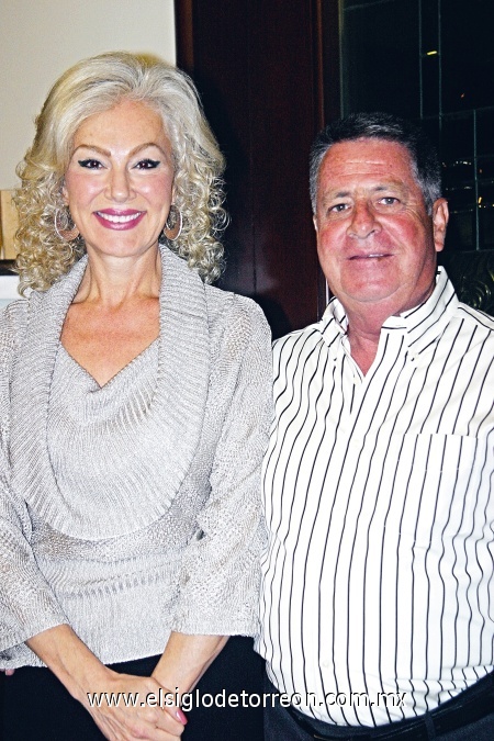 Josie y Mariano Barraza.