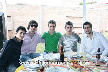 José, Juan Pablo, Alejandro, Alejandro y Mauricio.