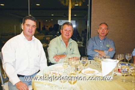 Juan Carlos, Gerardo y Enrique.